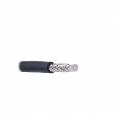 Cable con blindaje de malla trenzada de cobre estañado 95%, aislante de polietileno sólido.