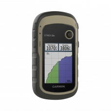 GPS portátil eTrex 32x con memoria interna de 8 GB, pantalla de 2.2 a color, con mapa topográfico de carreteras y senderos incluido.