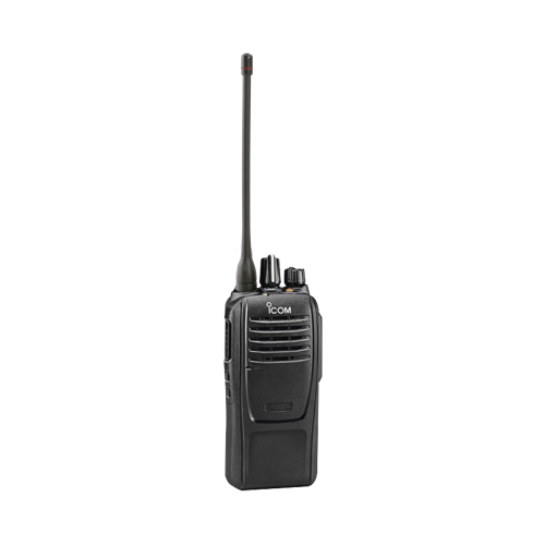 Radio digital NXDN en la banda de UHF, rango de frecuencia 400-470MHz, sumergible IP67, analógico y digital, opera en sistemas trunking y convencional, 4W de potencia.