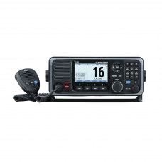 Radio móvil marino en la banda de VHF, Rx: 156.025-162.000, Tx: 156.025-161.600 MHz,cumple con GMDSS bajo el requerimiento de SOLAS, pantalla de 4.3 pulgadas.Incluye micrófono y kit de montaje.