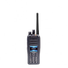 380-470 MHz, 5 W, Display a color, Bluetooth, GPS, 1024 Canales,Incluye Batería, Antena, cargador y clip.